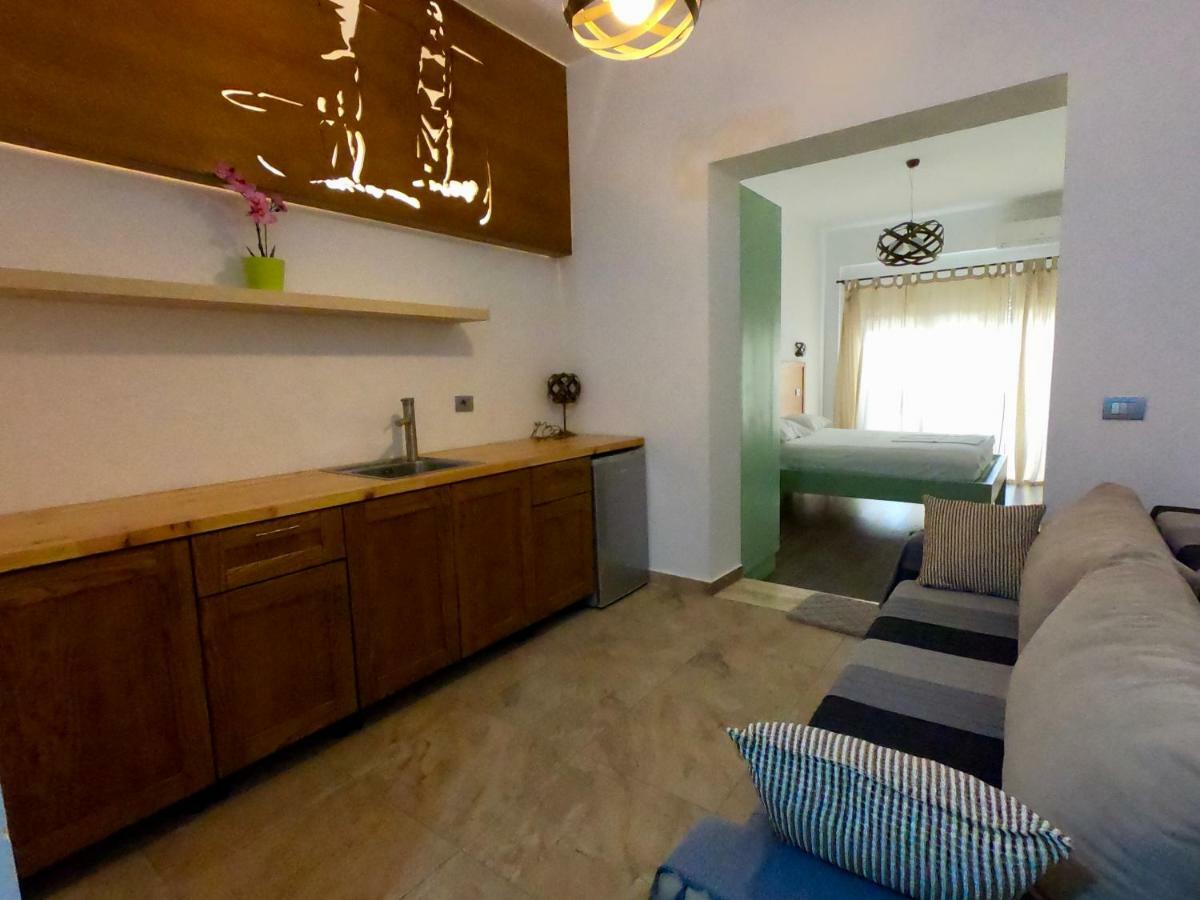 Guesthouse 1932 Himare Exterior photo
